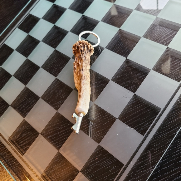Deer Antler keychain for sale.. - Picture 5 of 6